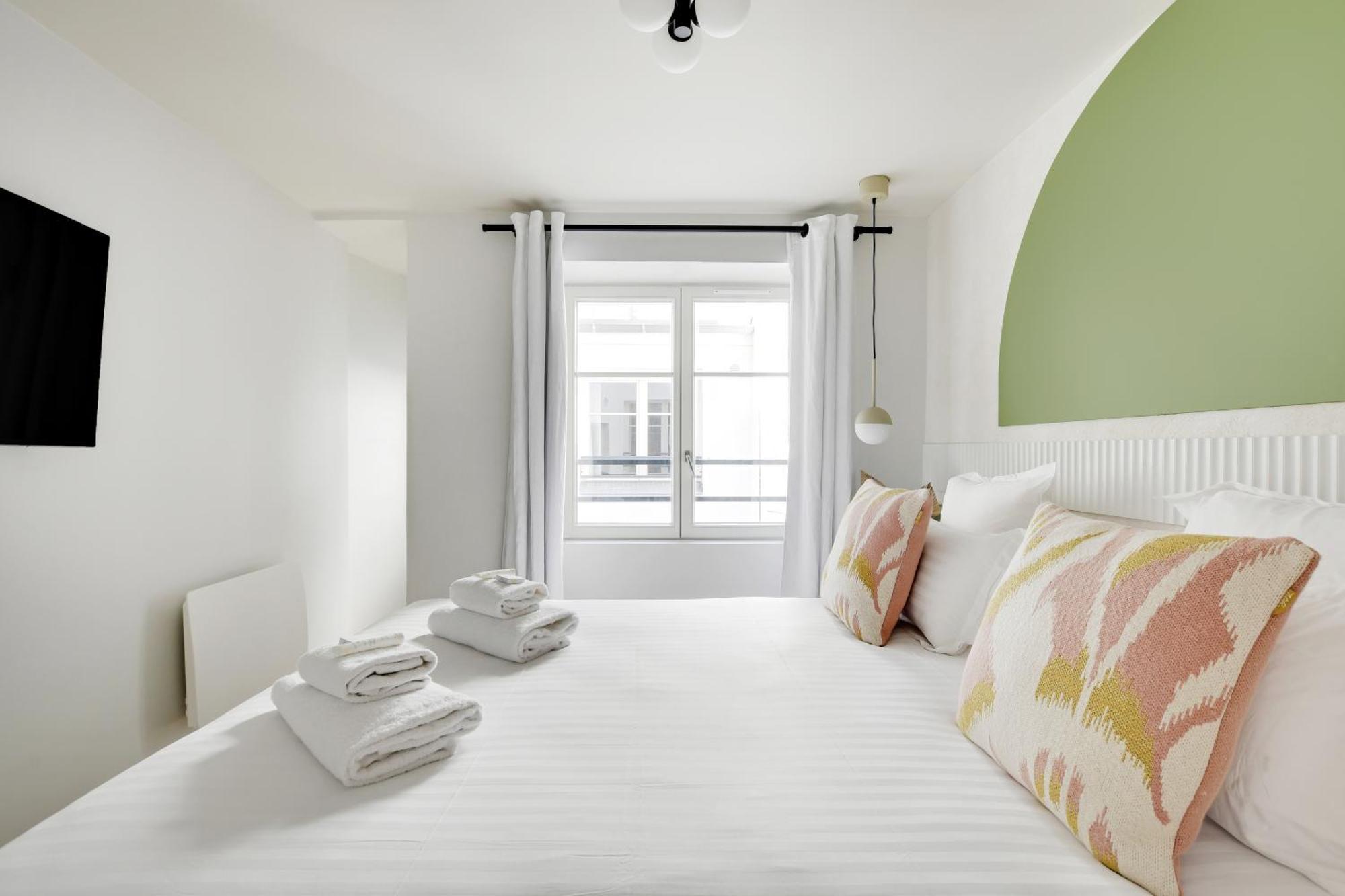 Sereners Apartments In Montorgueil - Rue Saint-Denis Paris Bagian luar foto