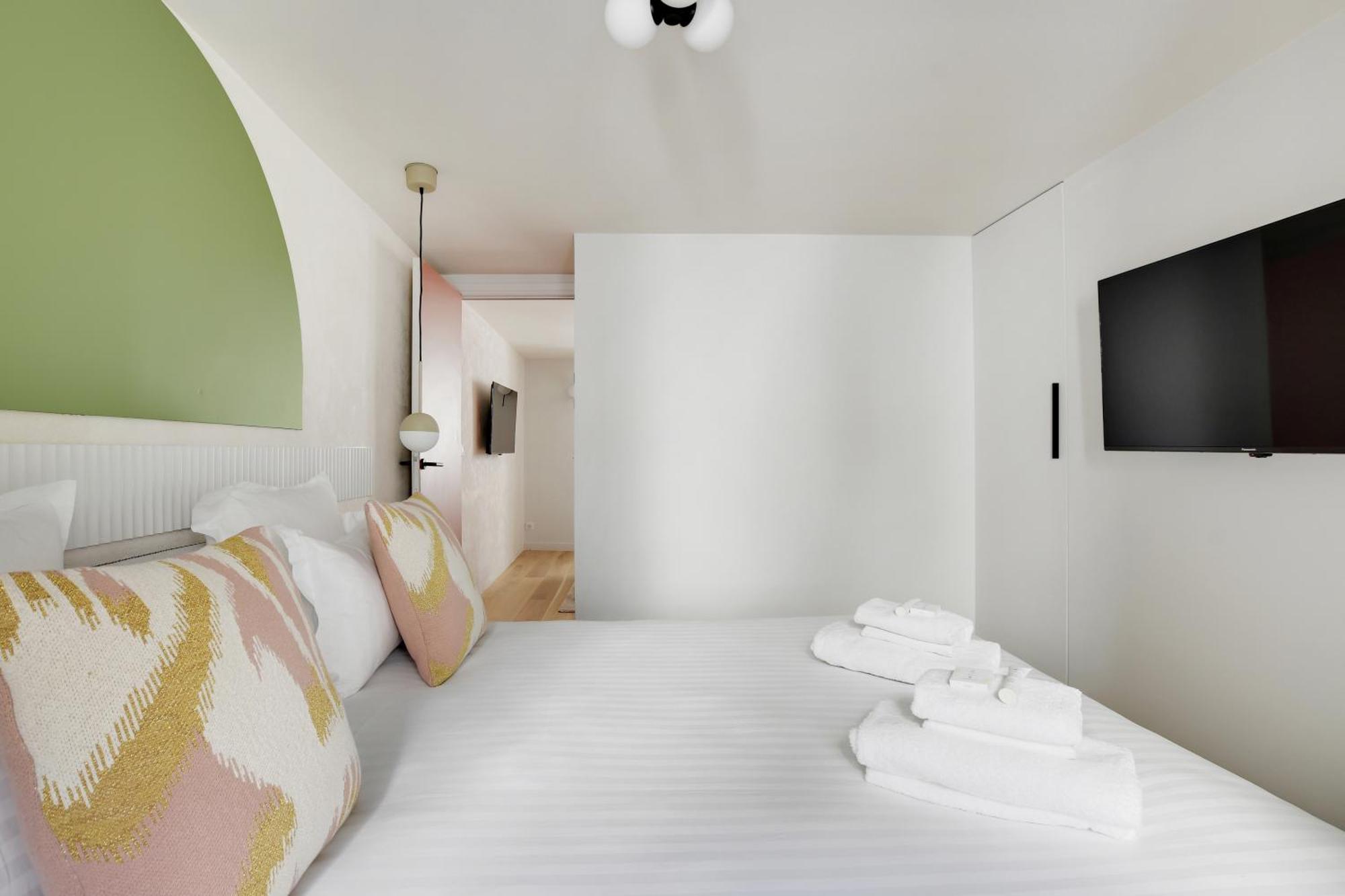 Sereners Apartments In Montorgueil - Rue Saint-Denis Paris Bagian luar foto