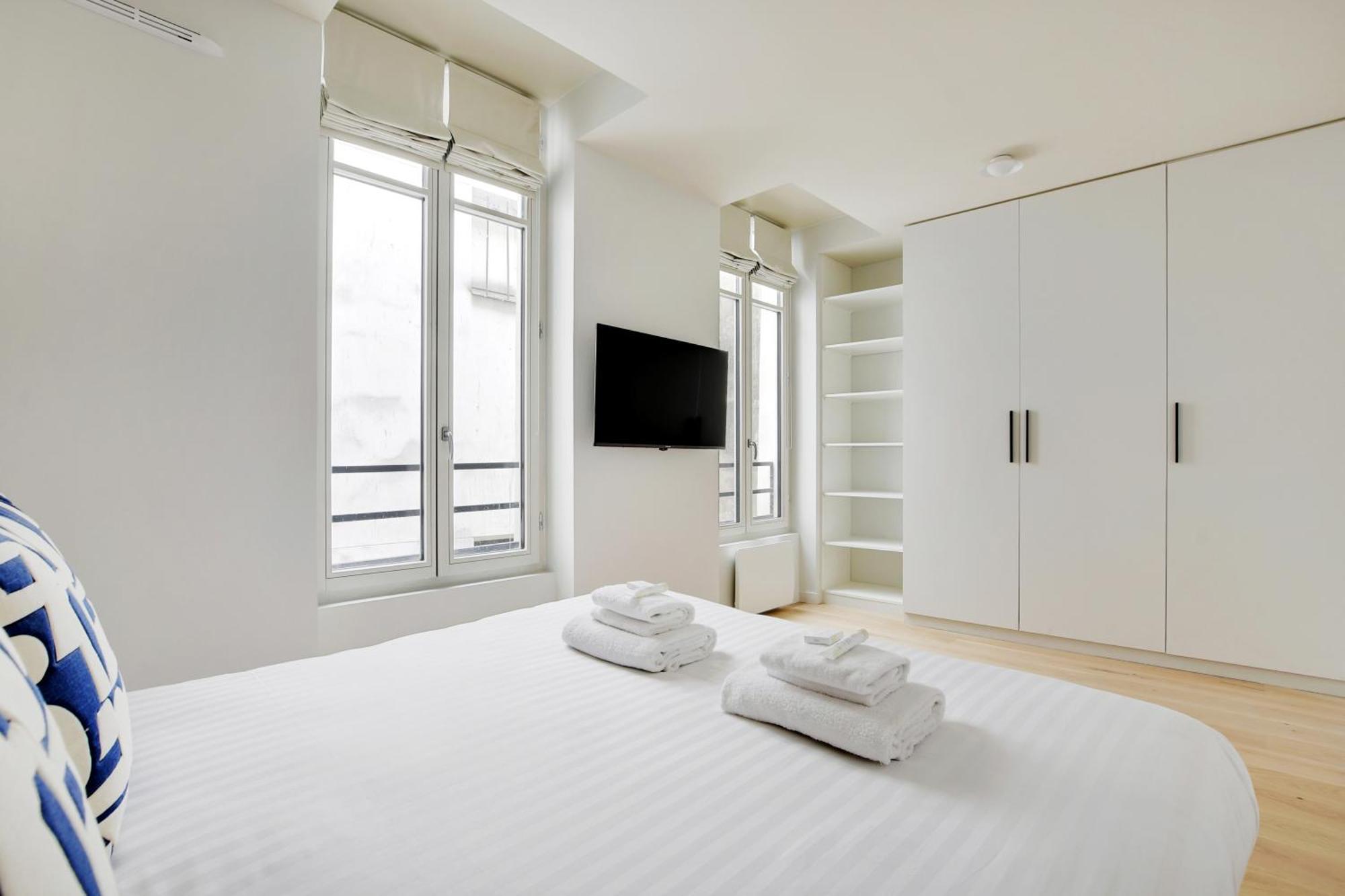 Sereners Apartments In Montorgueil - Rue Saint-Denis Paris Bagian luar foto